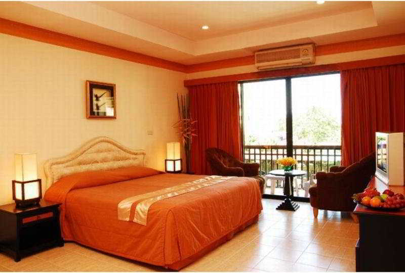 Nova Park Hotel Pattaya Esterno foto